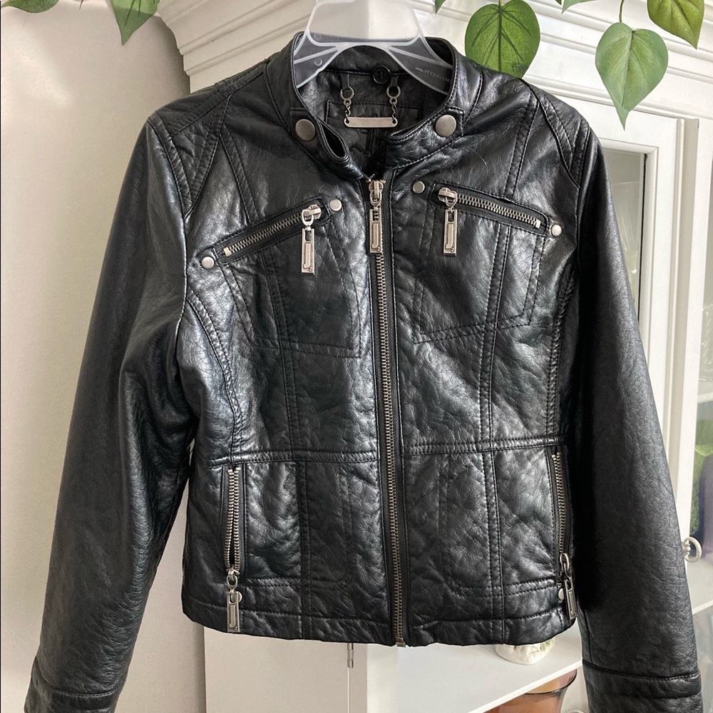 Girls faux leather jacket - small